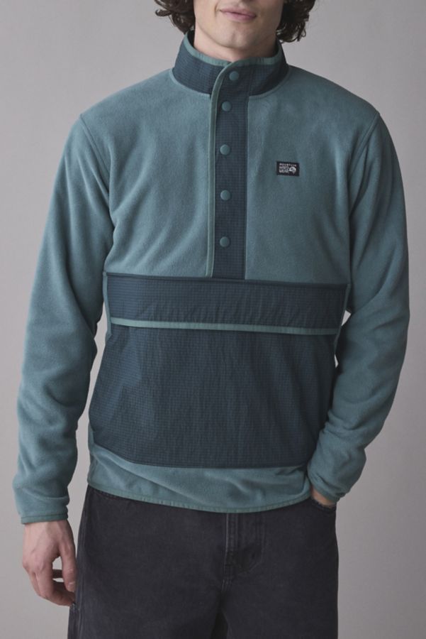 Slide View: 1: Mountain Hardwear Microchill Snap Fleece Pullover Sweatshirt