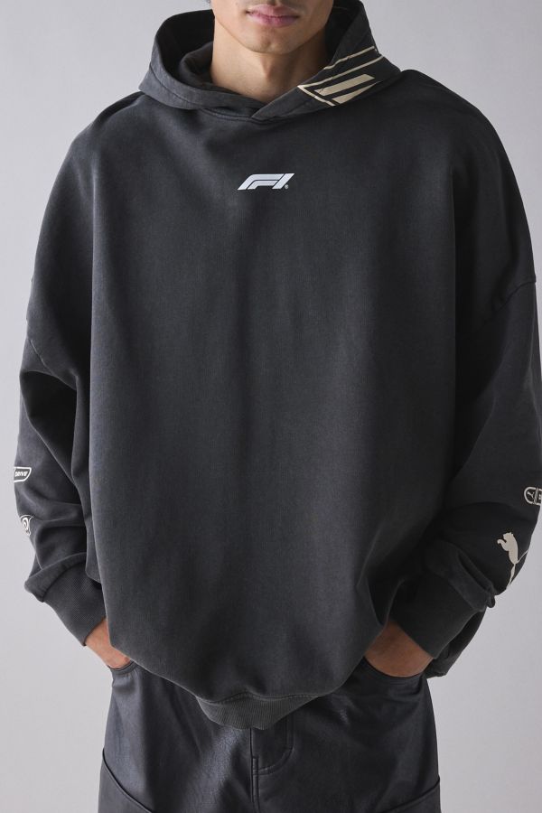 Slide View: 1: Puma F1 Graphic Hoodie Sweatshirt