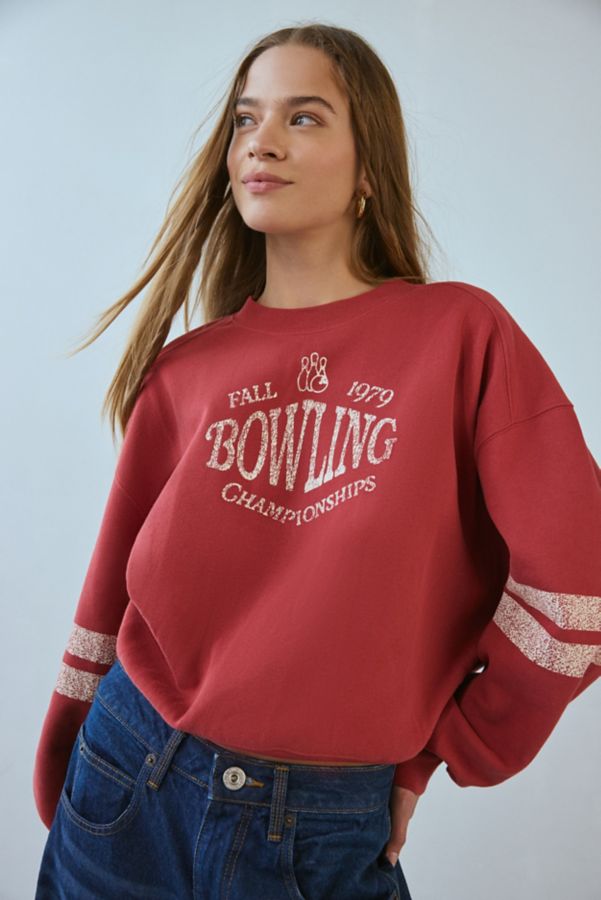 Slide View: 1: BDG Tasha Bowling Graphic Crew Neck Pullover