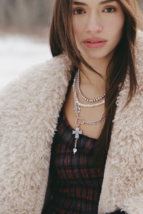 Slide View: 1: Tatiana Layered Necklace