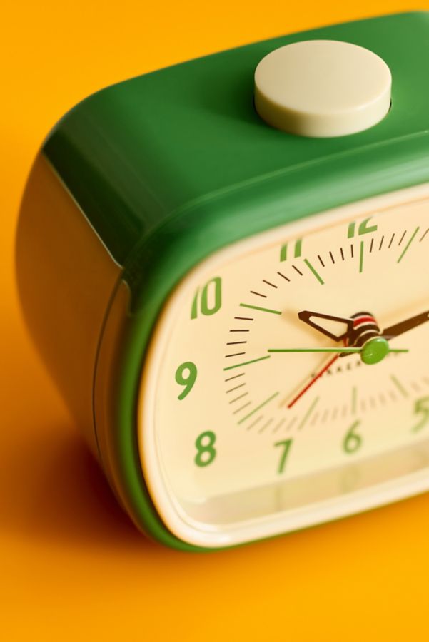 Slide View: 2: Retro Alarm Clock