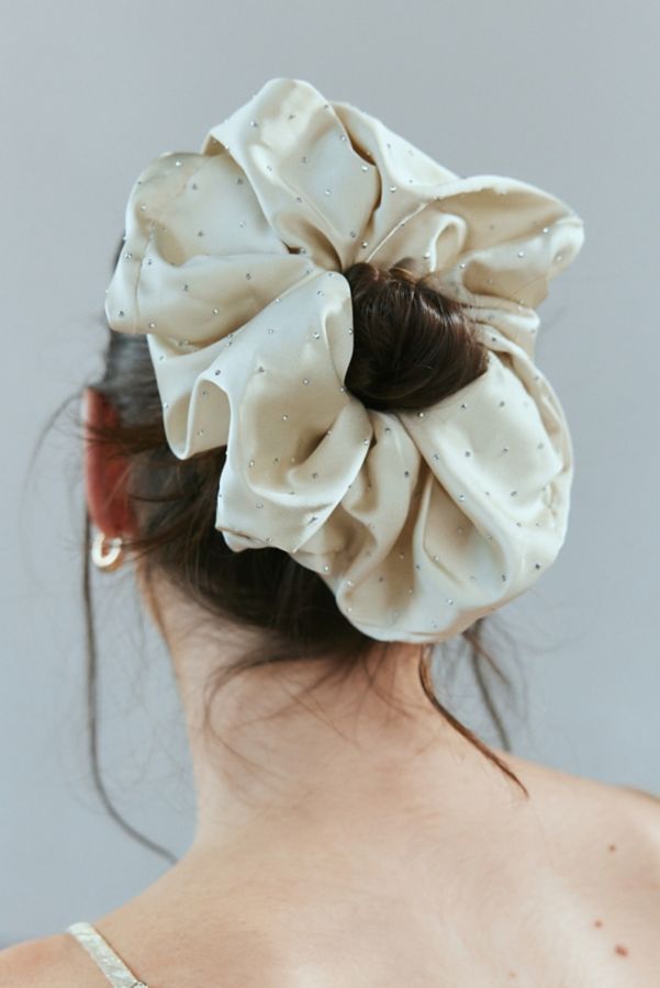 Slide View: 1: Gem Oversized Scrunchie