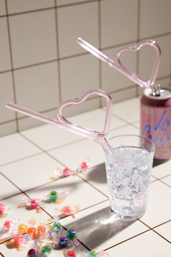 Slide View: 1: ban.do Heart Glass Straw Set