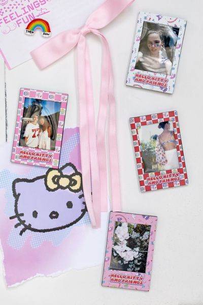 Sanrio Hello Kitty INSTAX MINI Magnetic Picture Frame Set