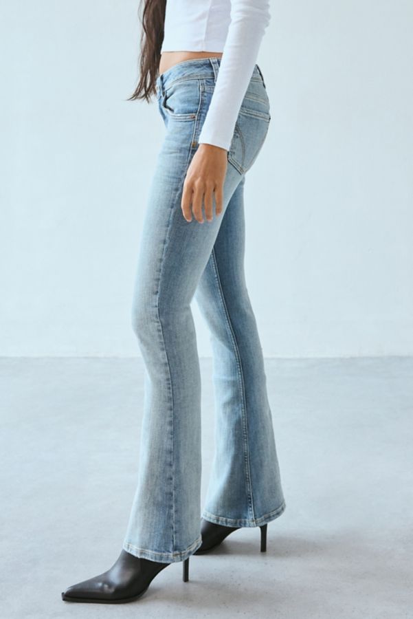 Slide View: 3: BDG Brooke Low-Rise Flare Jean