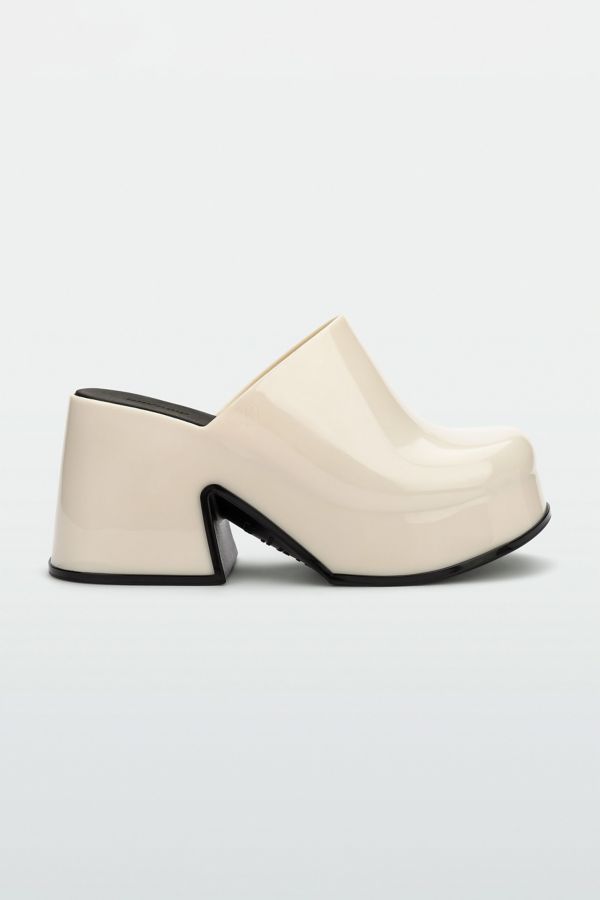 Slide View: 2: Melissa Mia Platform Clog