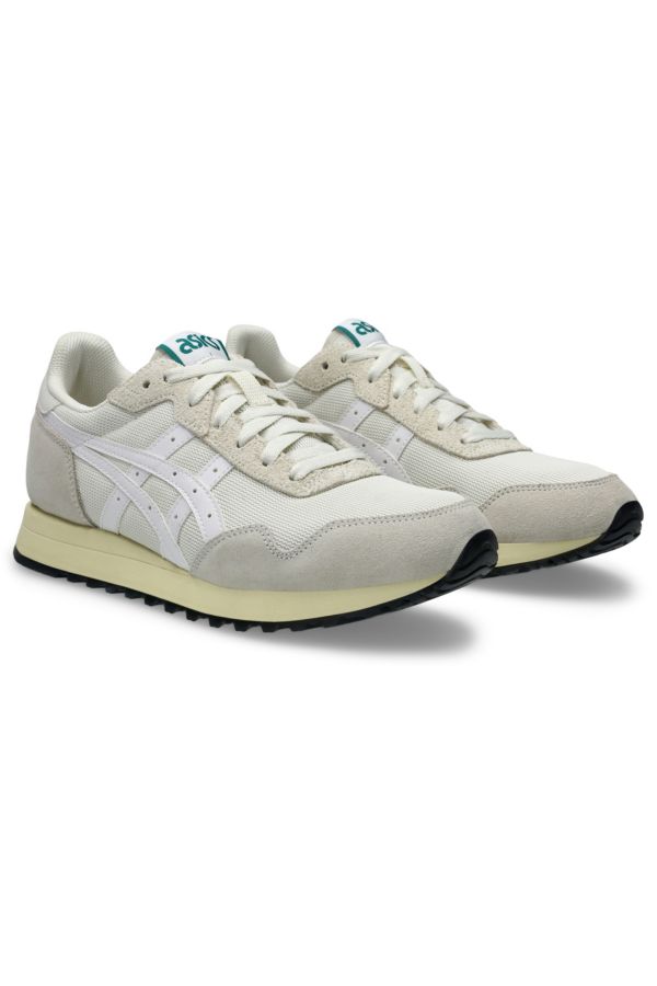 Slide View: 2: ASICS Tiger Runner II Suede Sportstyle Sneakers