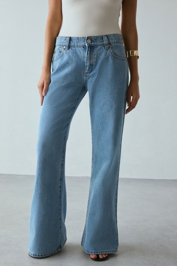 Slide View: 3: Abrand 99 Gigi Low-Rise Baggy Flare Jean