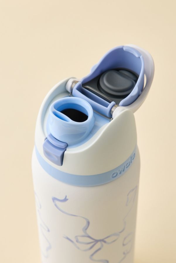 Slide View: 7: Owala UO Exclusive FreeSip 32 oz Bow Water Bottle