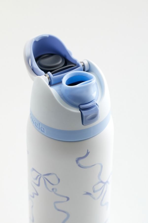 Slide View: 4: Owala UO Exclusive FreeSip 32 oz Bow Water Bottle