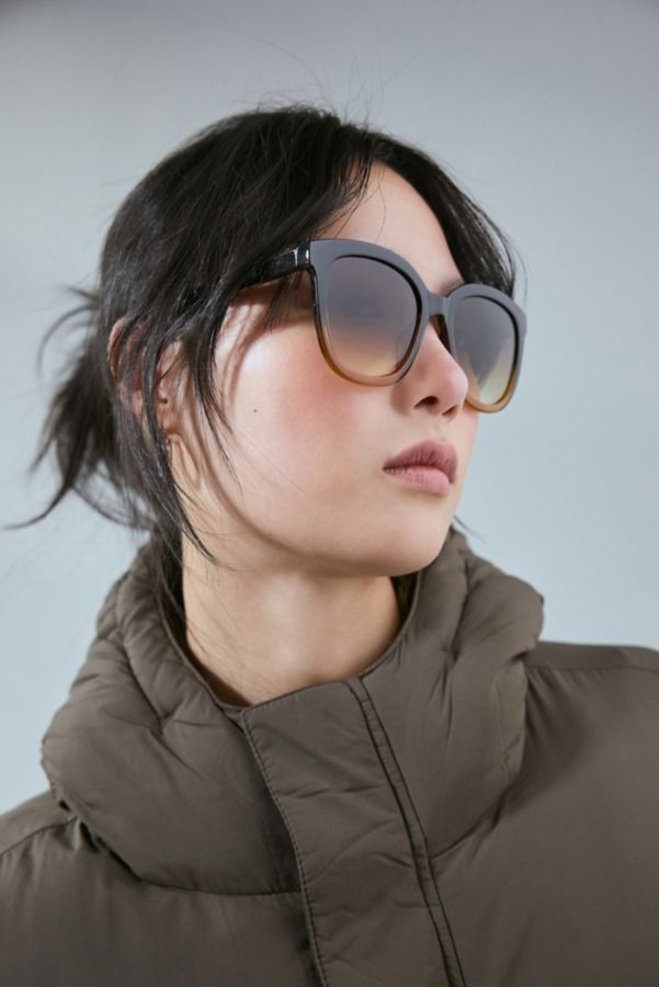 Slide View: 1: A.Kjaerbede Billy Oversized Sunglasses