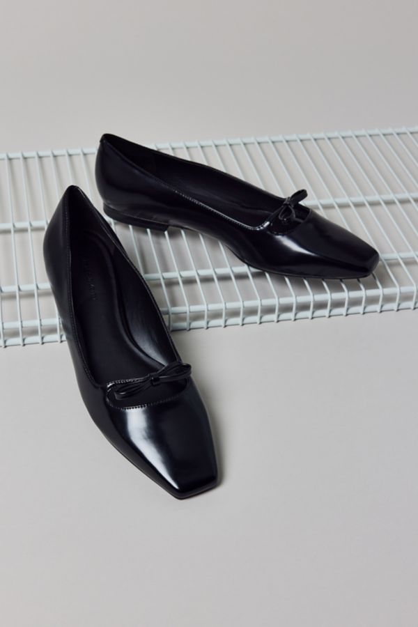 Slide View: 2: Charles & Keith Bow Square Toe Ballet Flat