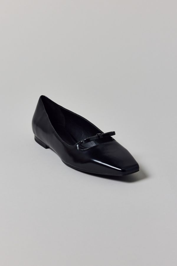 Slide View: 4: Charles & Keith Bow Square Toe Ballet Flat