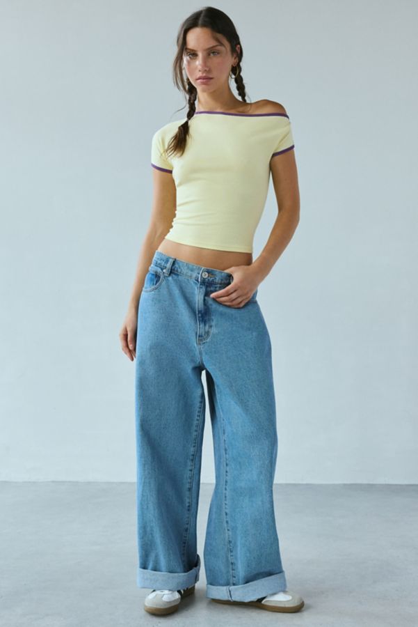 Slide View: 2: BDG Sarah Off-The-Shoulder Cropped Tee