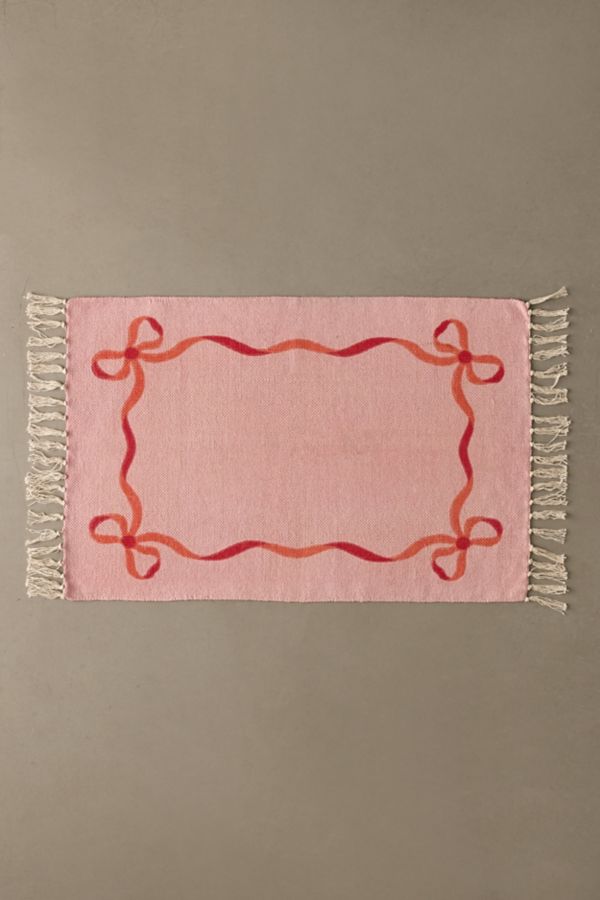 Slide View: 5: Lacey Bows Unbrushed Printed Rug