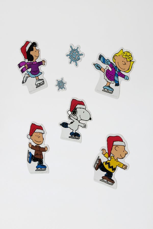 Slide View: 5: Peanuts Characters Ice Skating Window Cling Set