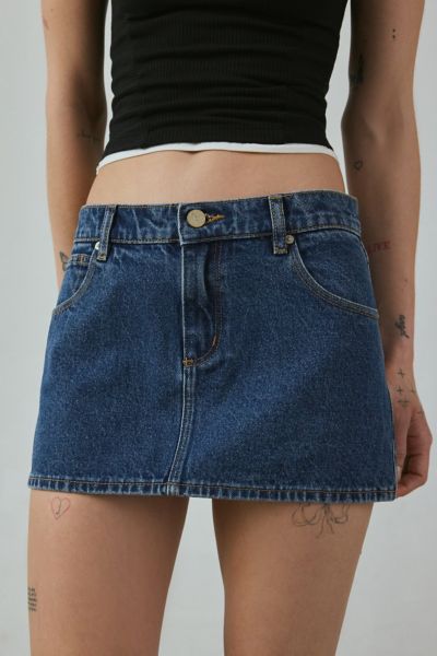 Abrand 99 Bella Low-Rise Denim Micro Skirt