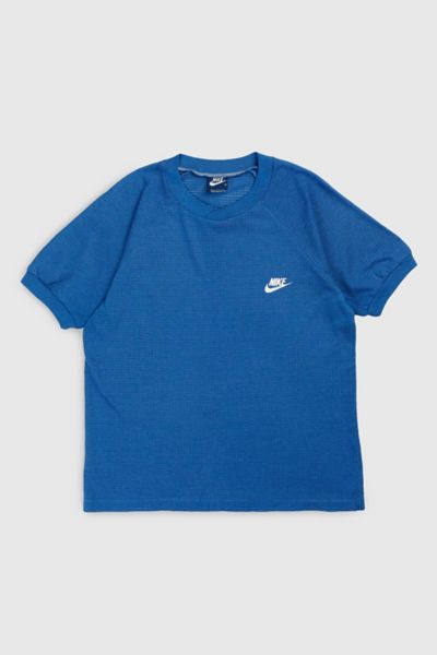 Vintage Nike Tee 198