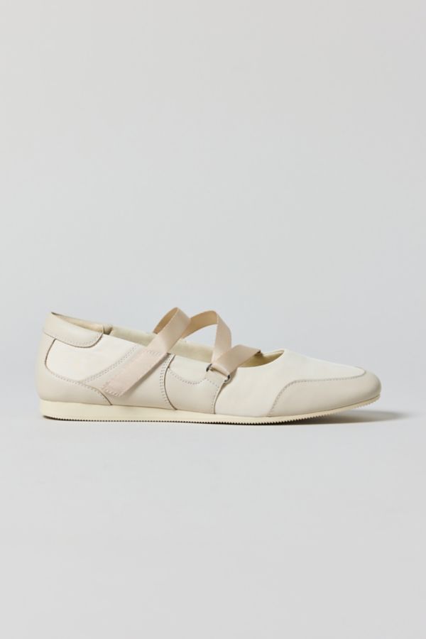 Slide View: 2: Vagabond Shoemakers Hillary Sport Ballet Flat