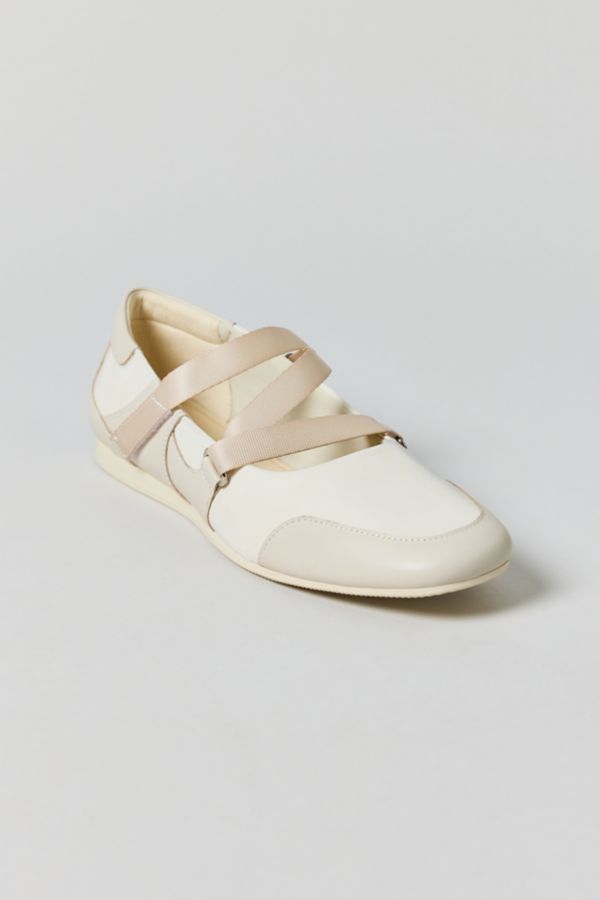 Slide View: 3: Vagabond Shoemakers Hillary Sport Ballet Flat