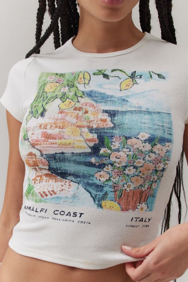 Slide View: 1: Tee-shirt pour bébé UO Amalfi Coast Too Perfect Graphic