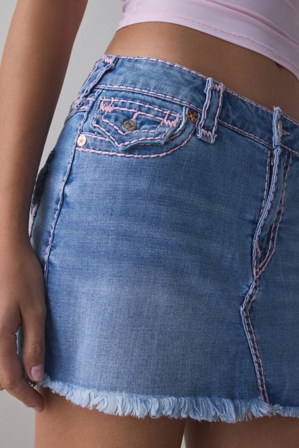 Slide View: 2: Mini-jupe en denim True Religion Sadie Super T Flap