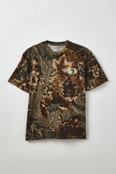 Waddle Pond Graphic Camo Allover Print Tee