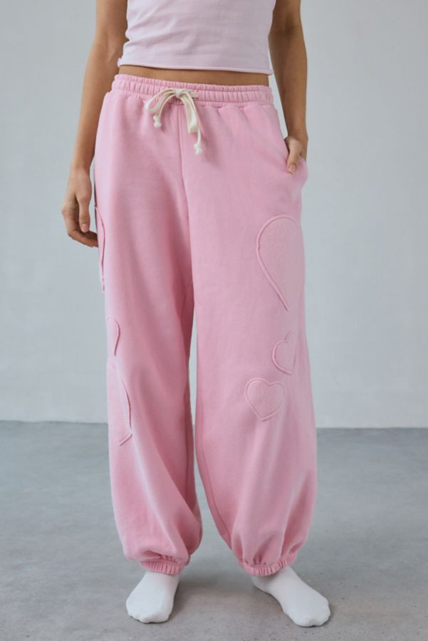 Slide View: 3: Pantalon de Jogging Brenda Heart Patch Out From Under