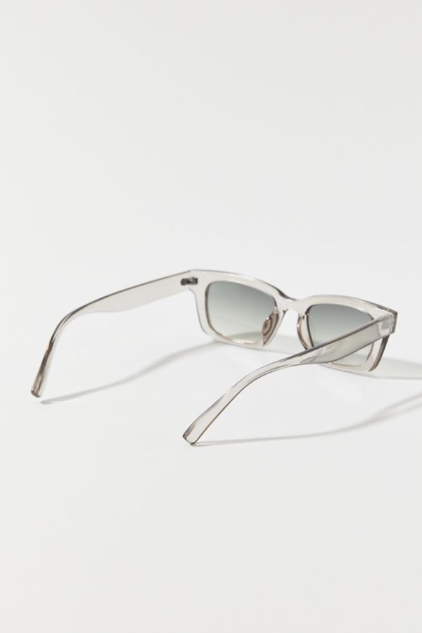 Slide View: 3: UO Essential Square Sunglasses