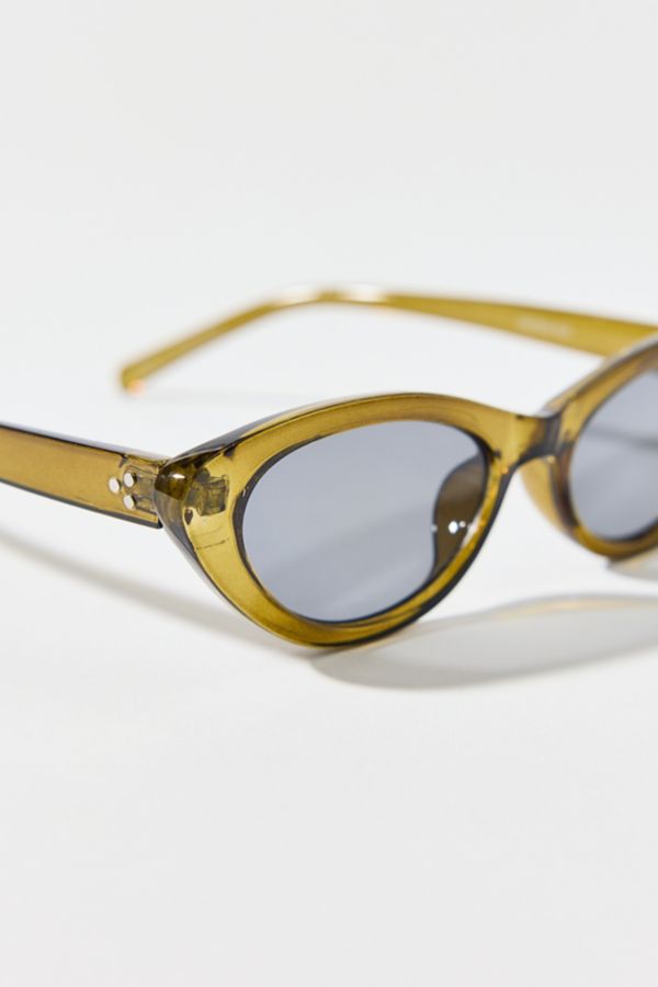 Slide View: 2: UO Essential Plastic Slim Cat-Eye Sunglasses