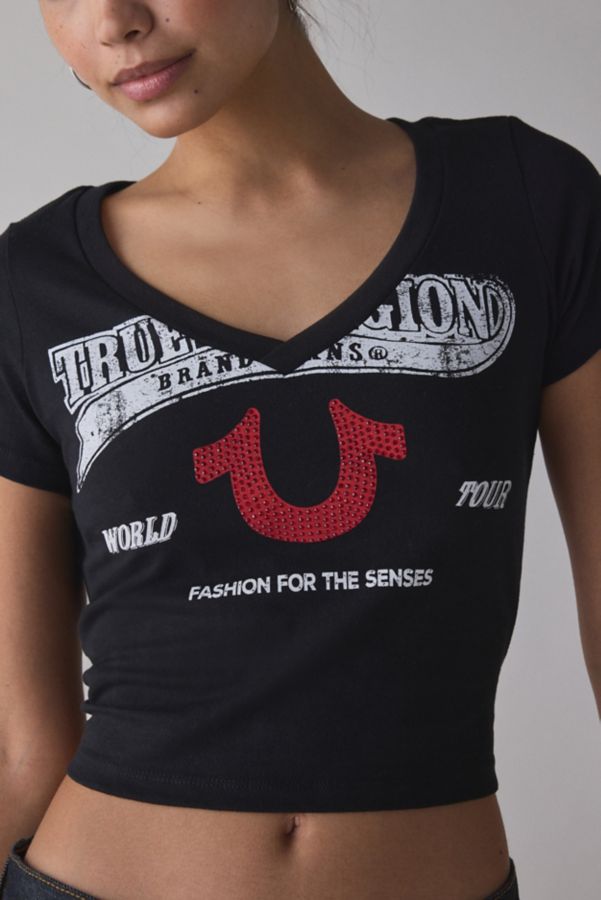 Slide View: 2: True Religion Horseshoe Crystal Graphic V-Neck Baby Tee