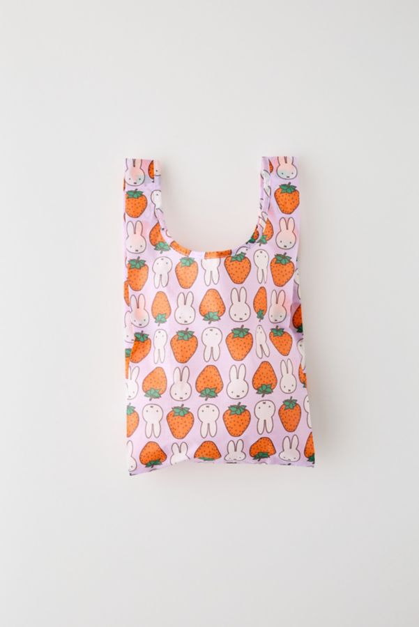 Slide View: 1: BAGGU & Miffy Baby Baggu Reusable Tote Bag