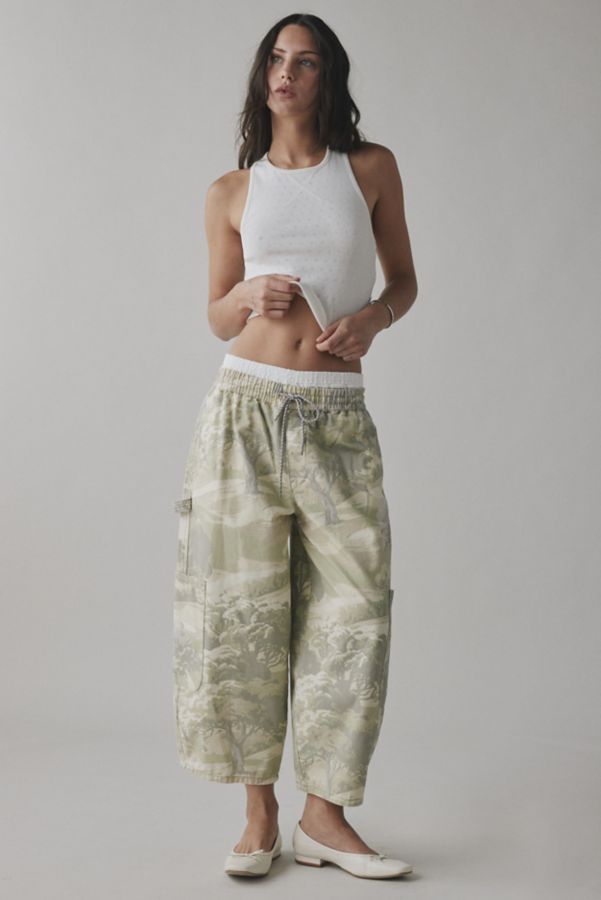 Slide View: 1: BDG Eva Canvas Wide Leg Crop Pant