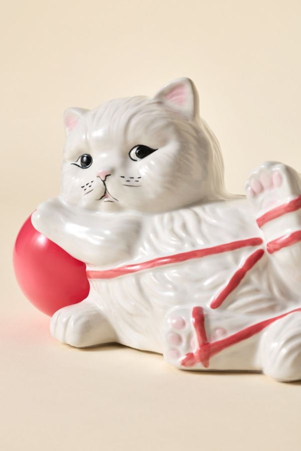 Slide View: 2: Tangled Yarn Cat Sculpture Table Lamp