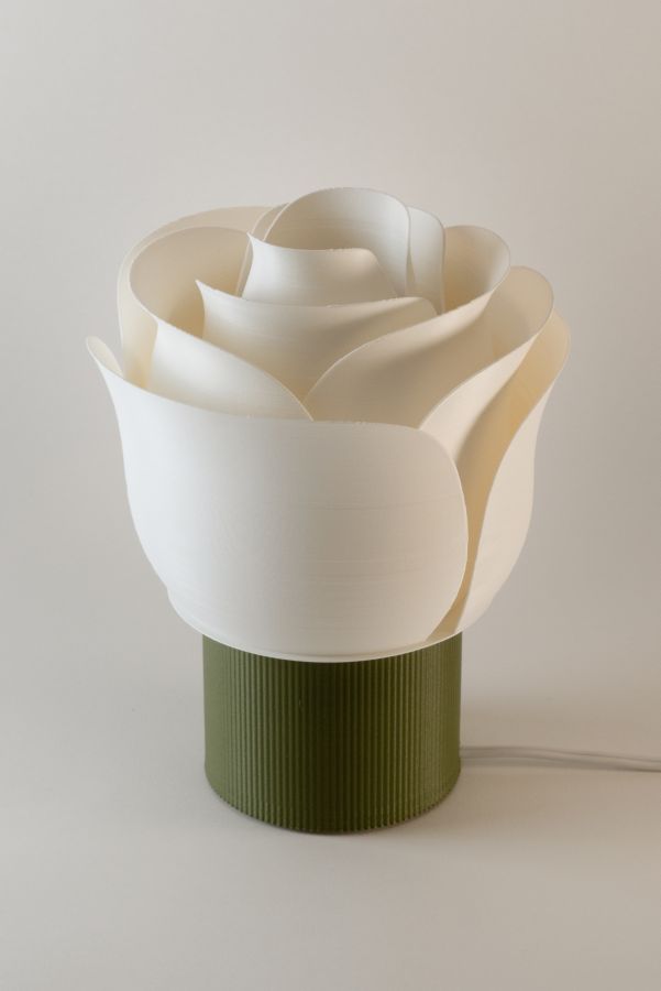 Slide View: 3: Honey & Ivy Rose Table Lamp