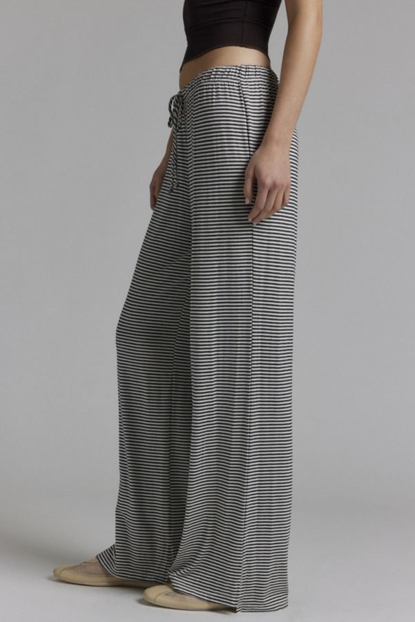 Slide View: 4: Urban Renewal Remnants Stripe Knit Pull On Pant