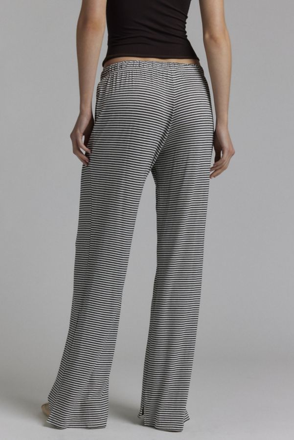 Slide View: 5: Urban Renewal Remnants Stripe Knit Pull On Pant