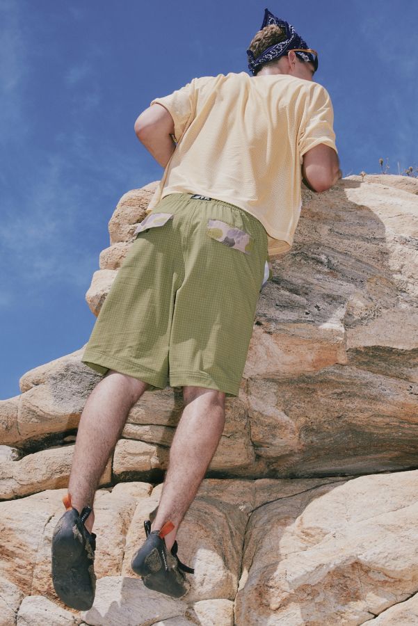 Slide View: 2: Without Walls Paneled Nylon Trail Utility Short