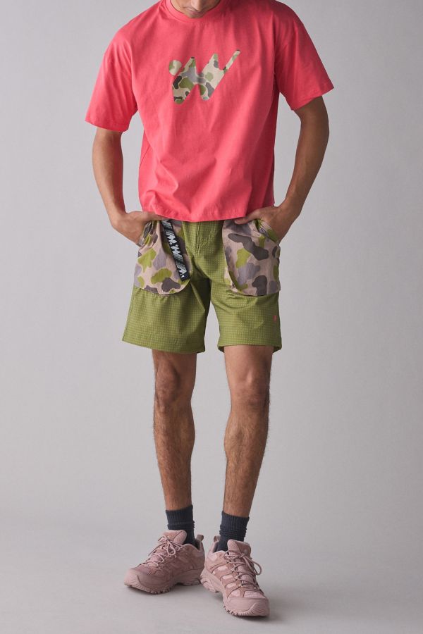 Slide View: 5: Without Walls Paneled Nylon Trail Utility Short