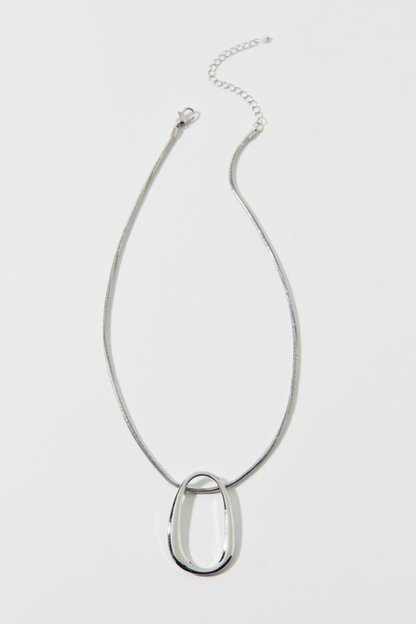 Slide View: 2: Suki Oblong Pendant Chain Necklace