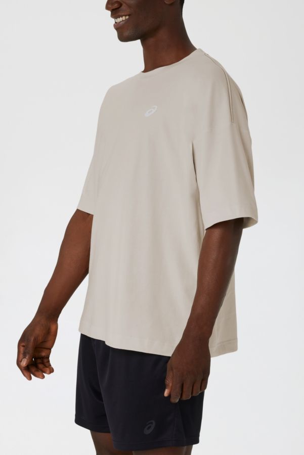 Slide View: 3: ASICS Spiral Relaxed Fit Athletic T-Shirt