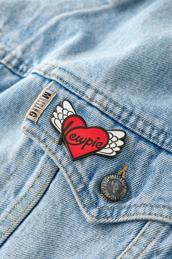 Slide View: 1: Kewpie X ONCH Heart Enamel Pin