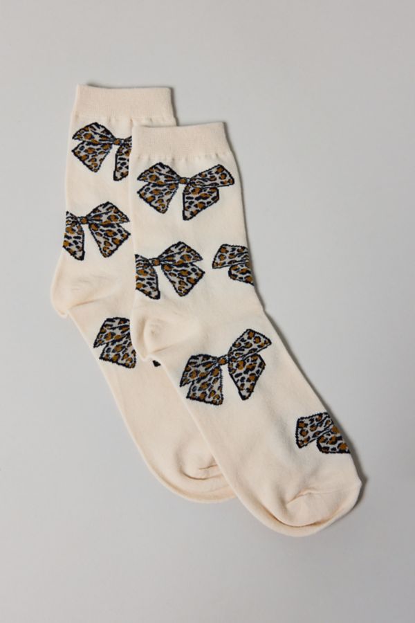 Slide View: 3: Animal Print Leopard Bow Crew Sock