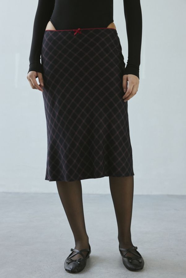 Slide View: 3: Urban Renewal Remnants Plaid Knee Length Skirt