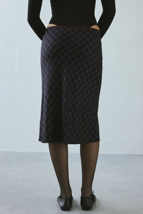 Slide View: 5: Urban Renewal Remnants Plaid Knee Length Skirt