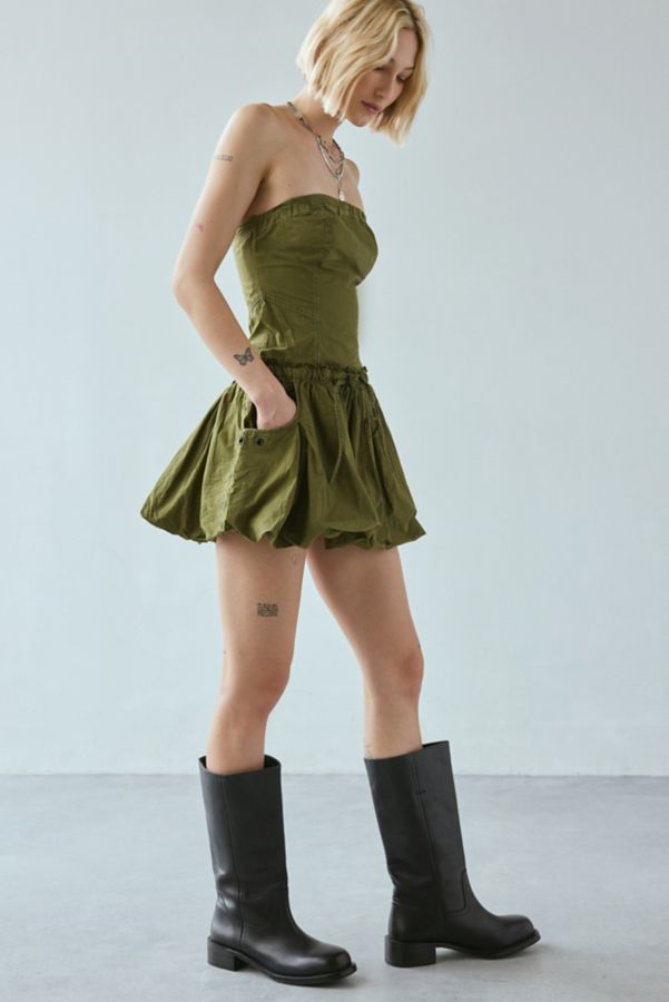 Slide View: 3: UO Rex Strapless Cargo Bubble Hem Mini Dress