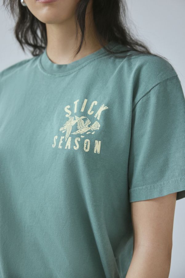 Slide View: 4: Noah Kahan Short Sleeve Stick Season Duck Graphic Tee