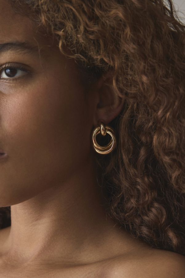 Slide View: 2: Adriana Statement Twist Hoop Earring