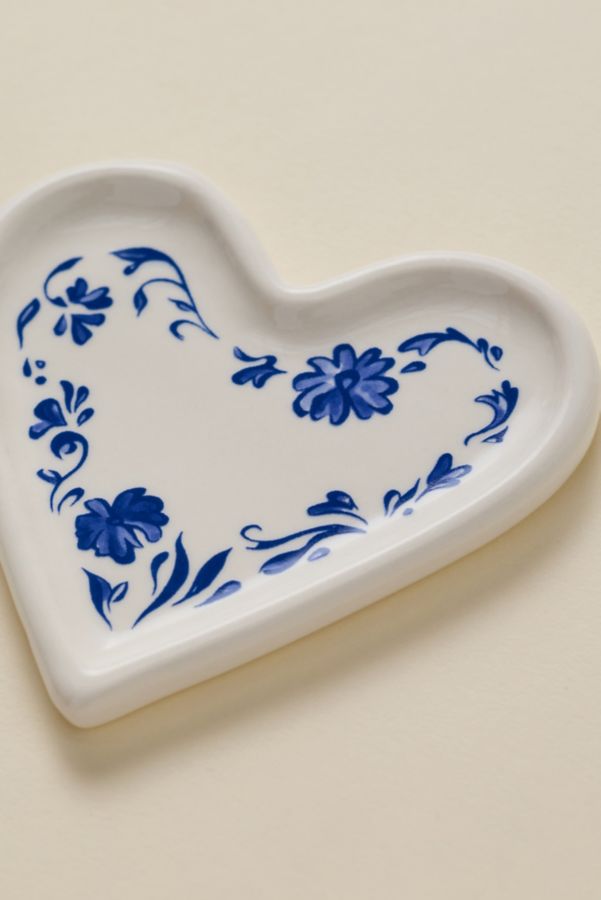 Slide View: 3: Country Icon Shape Ceramic Catch-All Dish