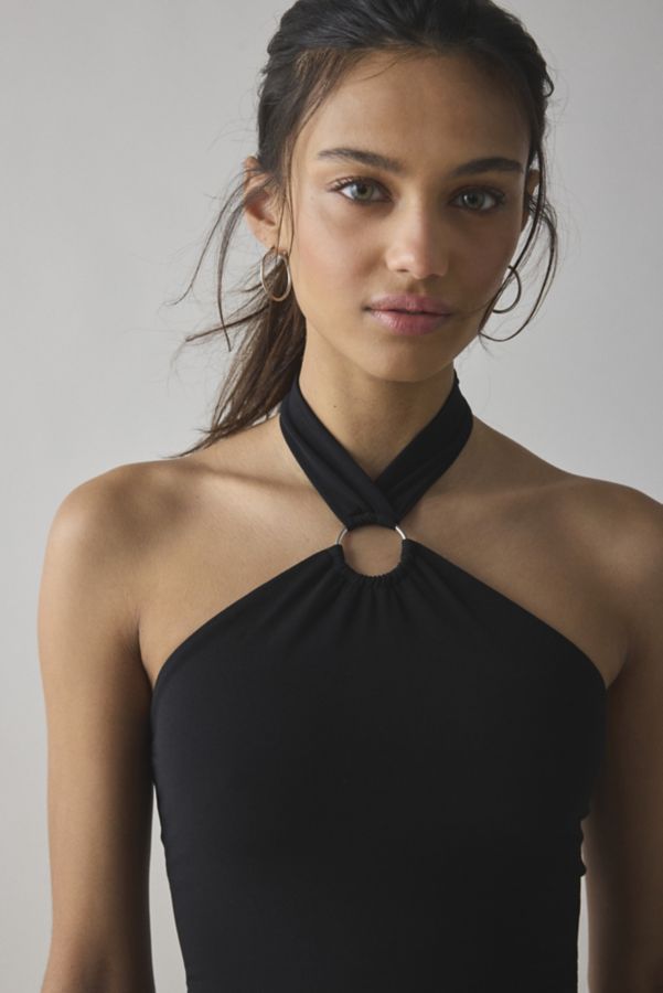 Slide View: 4: UO Summer O-Ring Y-Neck Cropped Halter Top